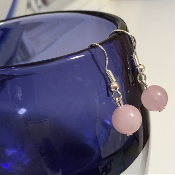 Pink Jade 925 Sterling Silver Dangle Earring - Picture 2 of 2